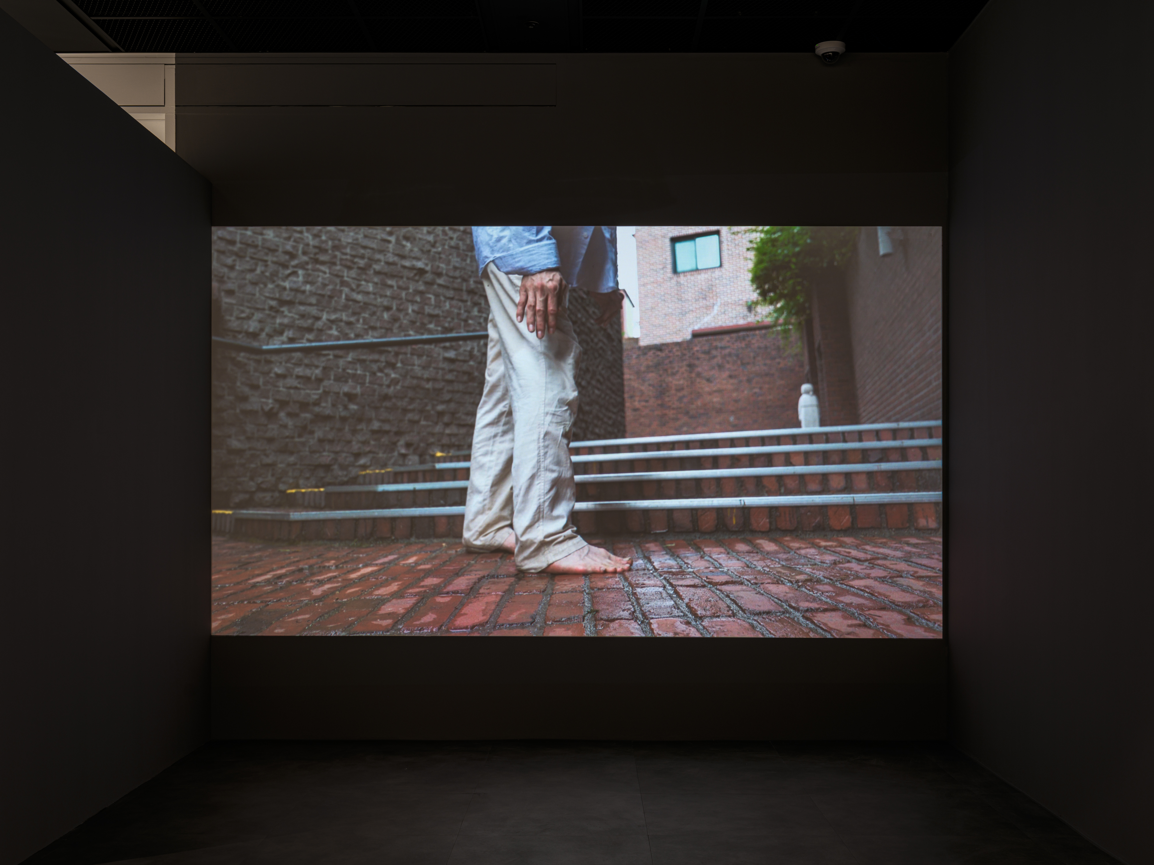 1751f4f3a88a833741c0f73b79a8d6b5.jpg 문승현 <경계에서> 작품 사진